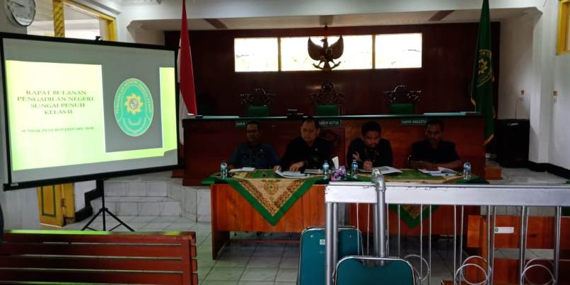 RAPAT BULANAN DI AWAL TAHUN 2020